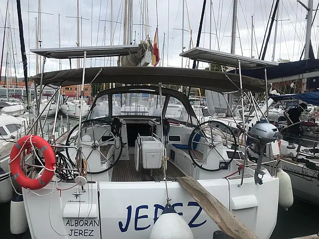 Sun Odyssey 519 - [External image]