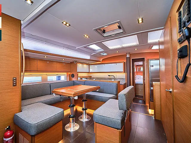 Dufour 530 Grand large - [Internal image]