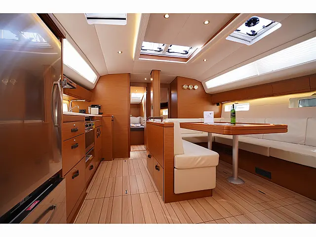 Jeanneau 54 - [Internal image]