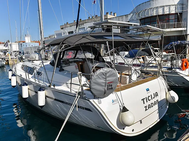 Bavaria Cruiser 46 - [External image]
