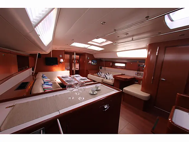 Oceanis 54 - [Internal image]