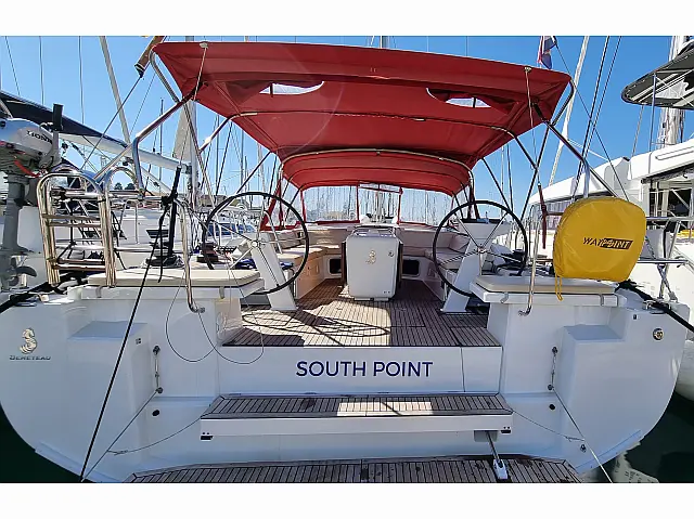 Oceanis 51.1 - [External image]