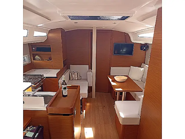 Sun Odyssey 410 - [Internal image]