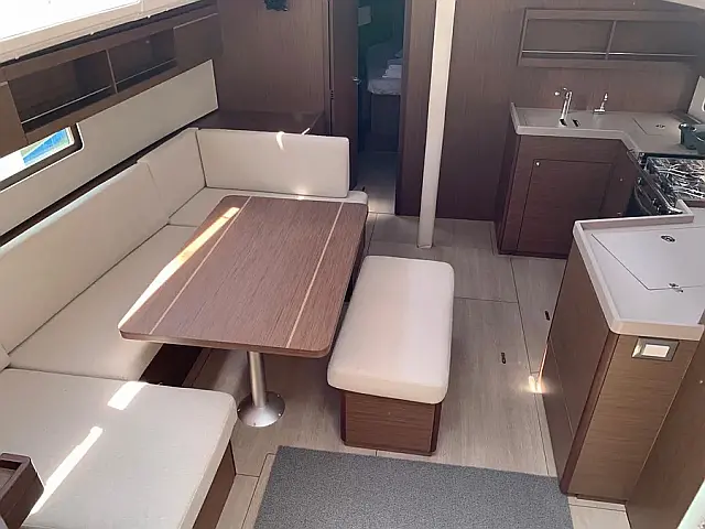 Oceanis 40.1 - [Internal image]