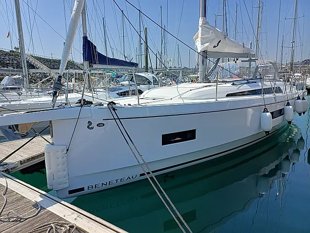 Oceanis 40.1 - [External image]