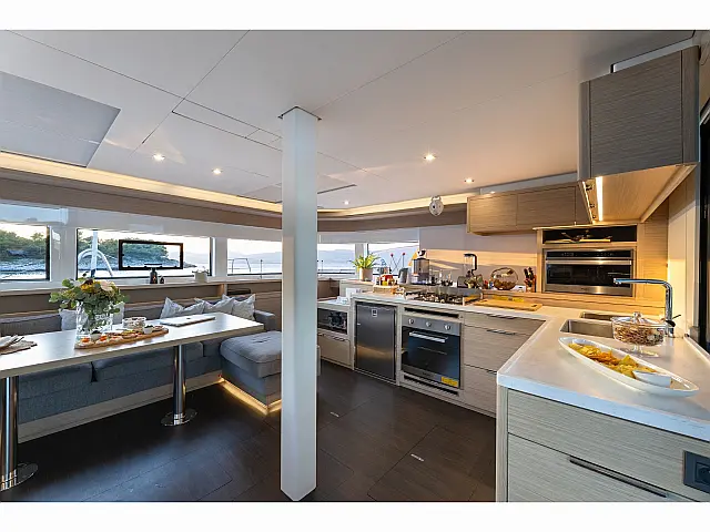 Lagoon 55 (2025) - [Internal image]