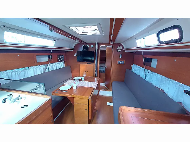 Dufour 335 Grand Large - [Internal image]
