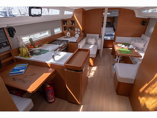 Sun Odyssey 410 - [Internal image]
