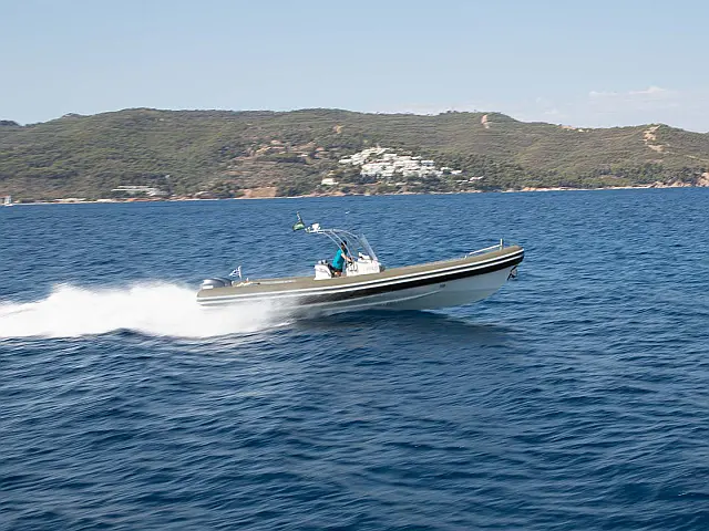 Seawater Smeralda 320 - [Internal image]