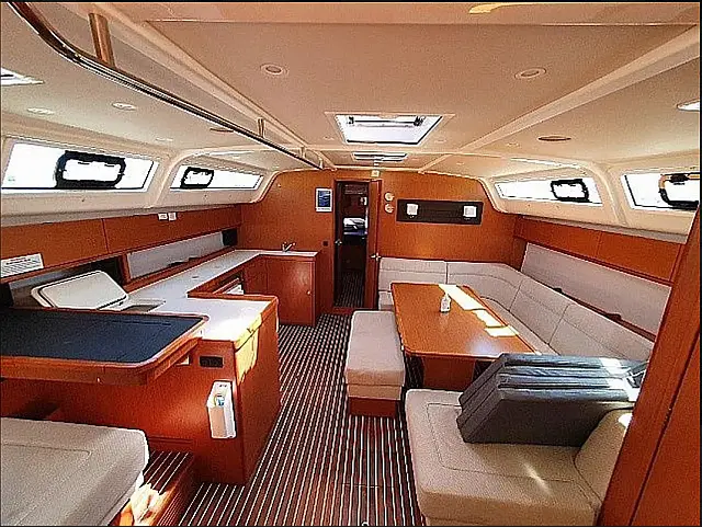 Bavaria 51 Cruiser - [Internal image]