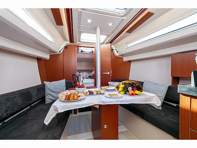 Hanse 315 - [Internal image]