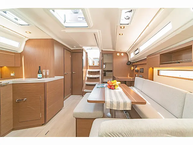 Oceanis 40.1 (3+1 cab) - [Internal image]