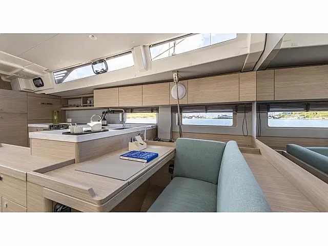 Oceanis 52 - [Internal image]