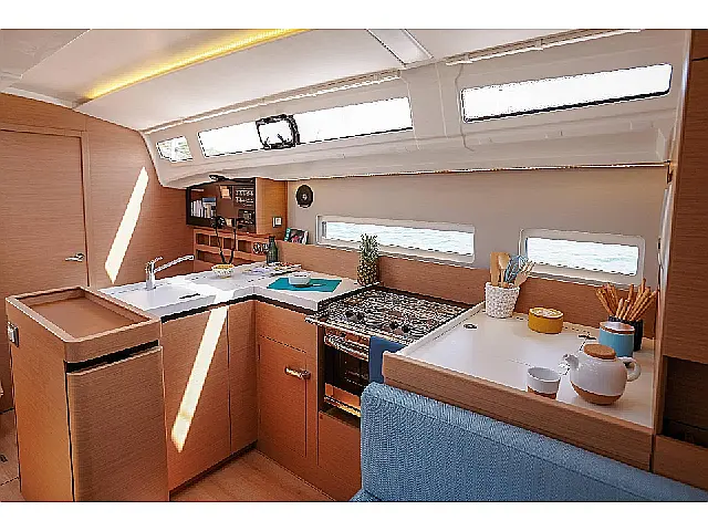 Sun Odyssey 410 - [Internal image]