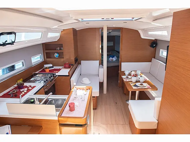 Sun Odyssey 410 - [Internal image]