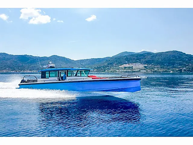 Axopar 37 XC Cross Cabin (1 cabin) - [External image]