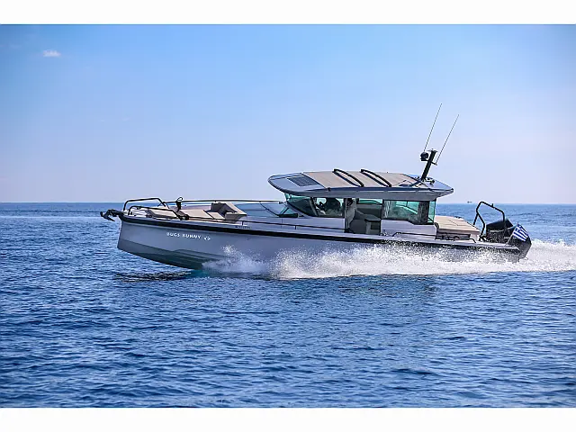 Axopar 37 XC Cross Cabin (2 cabins) - [External image]