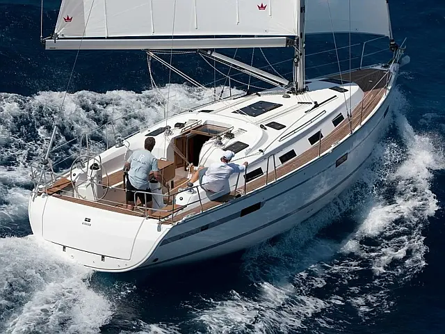 Bavaria Cruiser 40 - [External image]