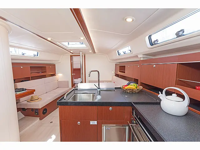 Hanse 385 - [Internal image]