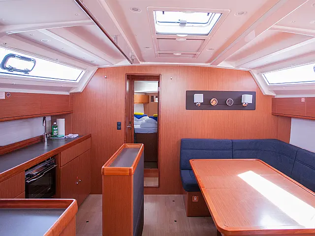 Bavaria Cruiser 46 - [Internal image]
