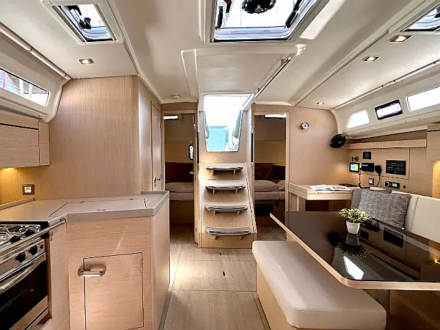 Oceanis 40.1 - [Internal image]