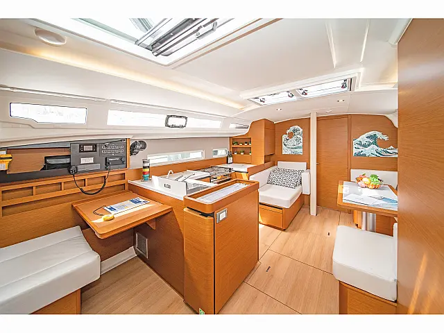 Sun Odyssey 410 - [Internal image]