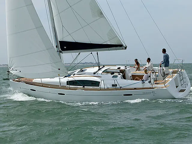 Oceanis 40 - [External image]