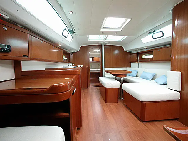Oceanis 40 - [Internal image]