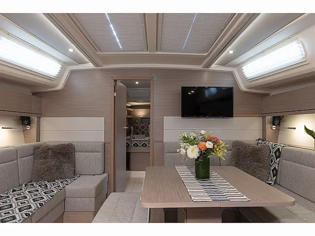 Hanse 458-Owner Edition LUX (GEN,AC,WATERMAKER) - [Internal image]