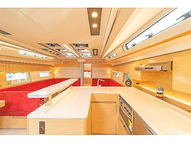 Hanse 588 - ONLY SKIPPERED - [Internal image]