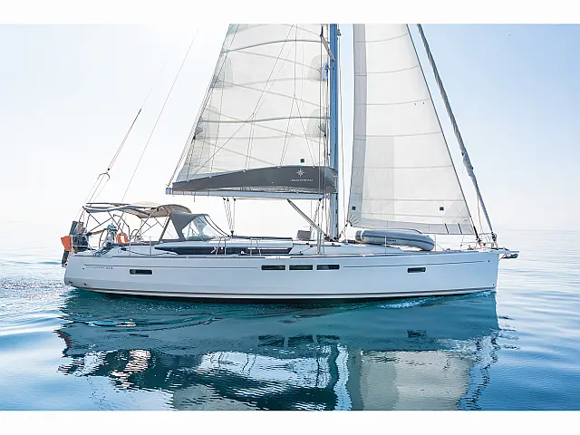 Sun Odyssey 519 A/C & GEN - [External image]