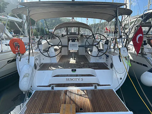 Bavaria 46 Cruiser - [External image]