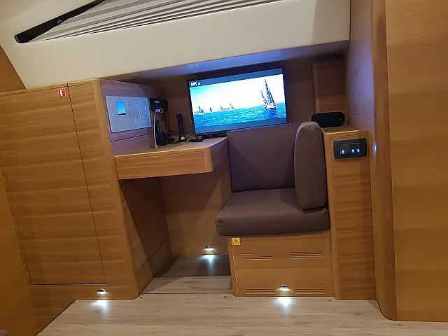 Elan Impression 50.1 - [Layout image]