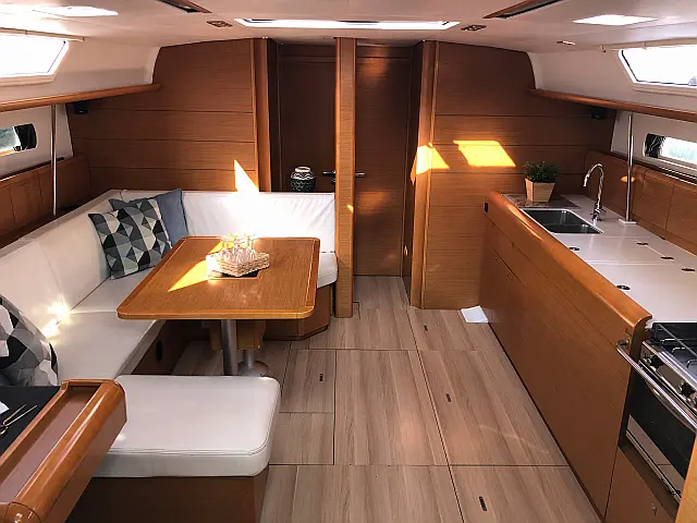 Sun Odyssey 479 - [Internal image]