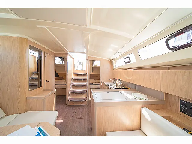 Oceanis 41.1 - [Internal image]