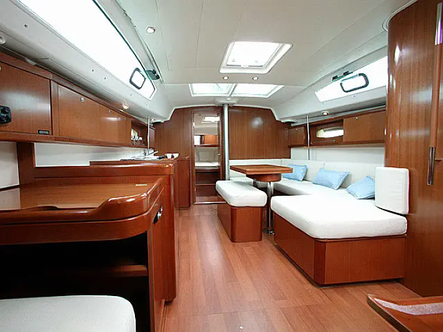 Oceanis 40 - [Internal image]