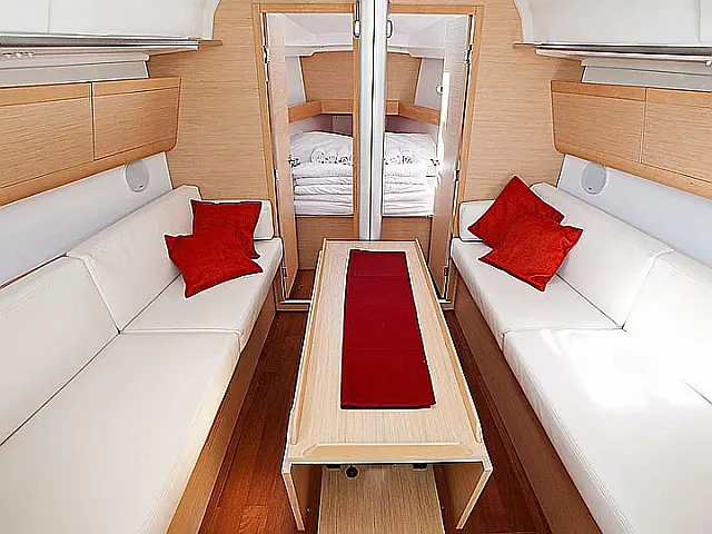 First 35 - [Internal image]