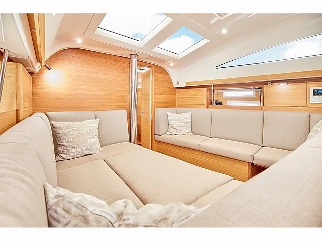 Elan Impression 40.1 - [Internal image]