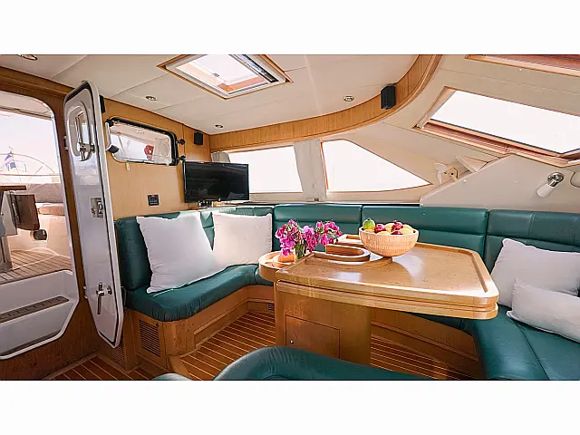 Trintella 65 Classic - [Internal image]