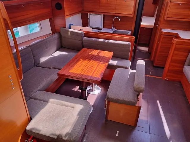 Dufour 512 Grand Large - [Internal image]