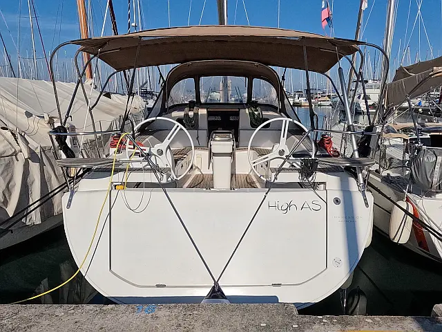 Elan Impression 45 - [External image]