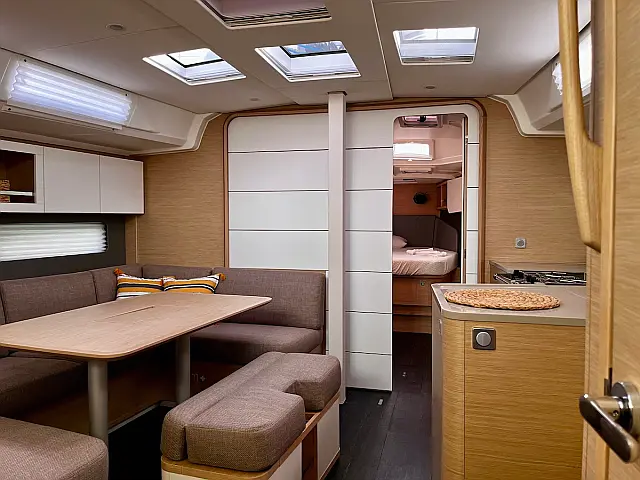 Dufour 41 - [Internal image]