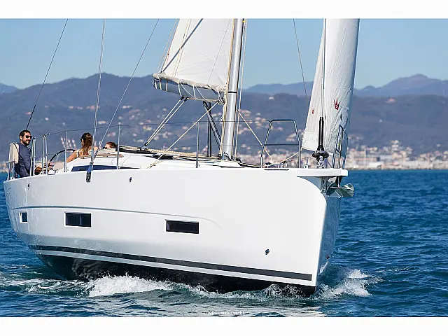 Dufour 390 - [External image]