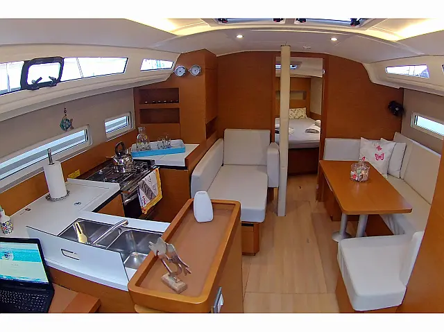 Sun Odyssey 410 - [Internal image]