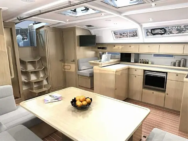 Bavaria 51 BT '17 - [Internal image]