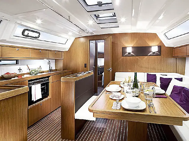 Bavaria Cruiser 46 /4cab - [Internal image]
