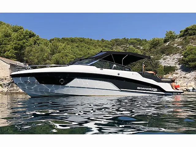 Grandezza 25S - [External image]