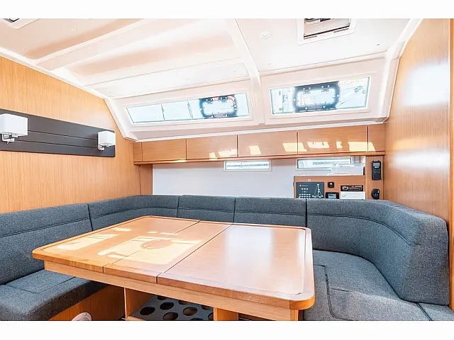 Bavaria 46 - Cruiser - [Layout image]