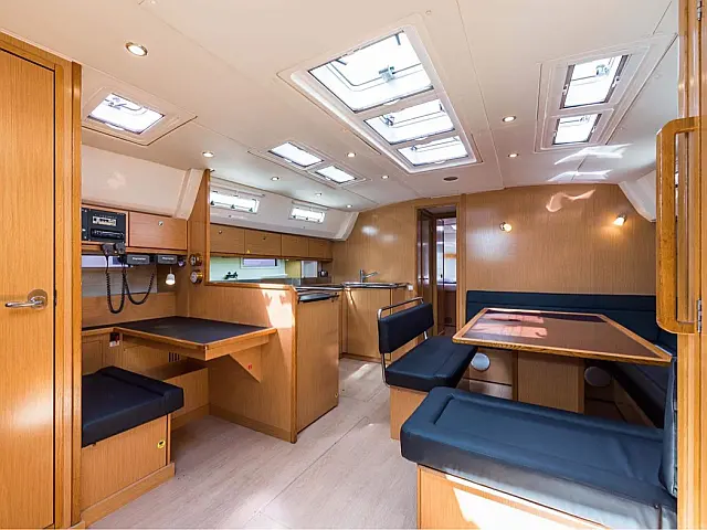 Bavaria Cruiser 50 - [Internal image]