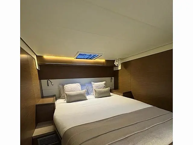 Lagoon 52F - [Internal image]